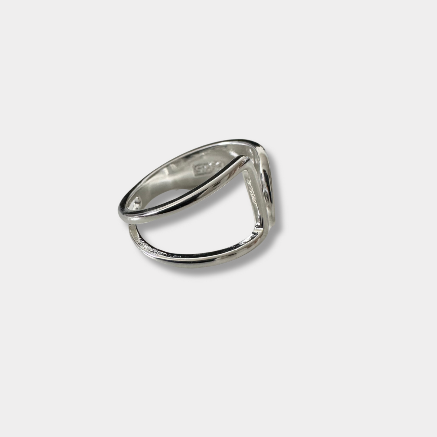 Hollow Ring