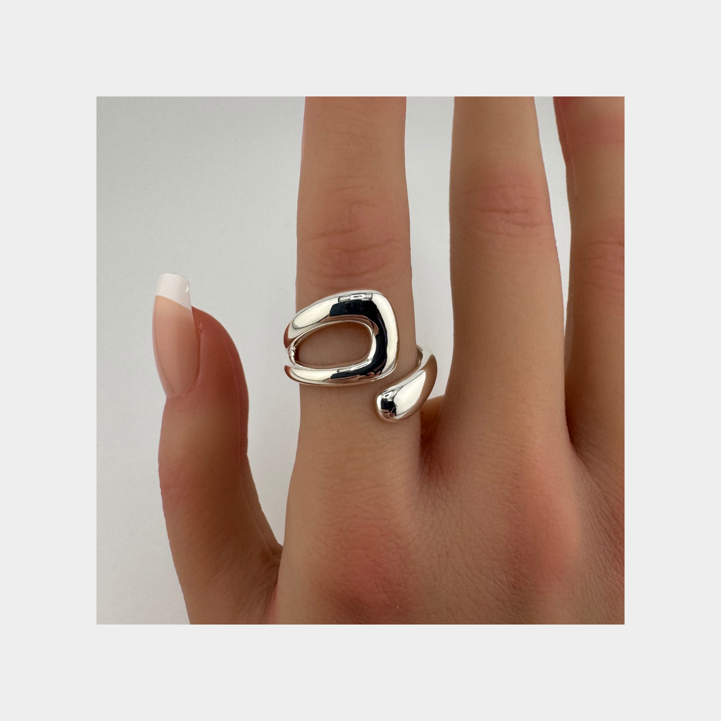 Wide Hollow Ring